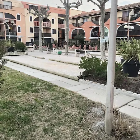 Cosy A De 25 M² Avec Terrasse Apartmán